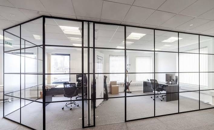 Aluminium & Glass Partitioning — Photo 2
