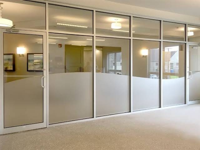 Aluminium & Glass Partitioning — Photo 6